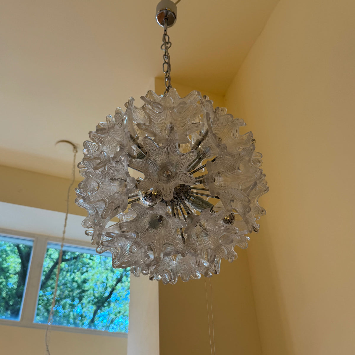 Murano glass flower sputnik chandelier 1960, Paolo Venini VEART