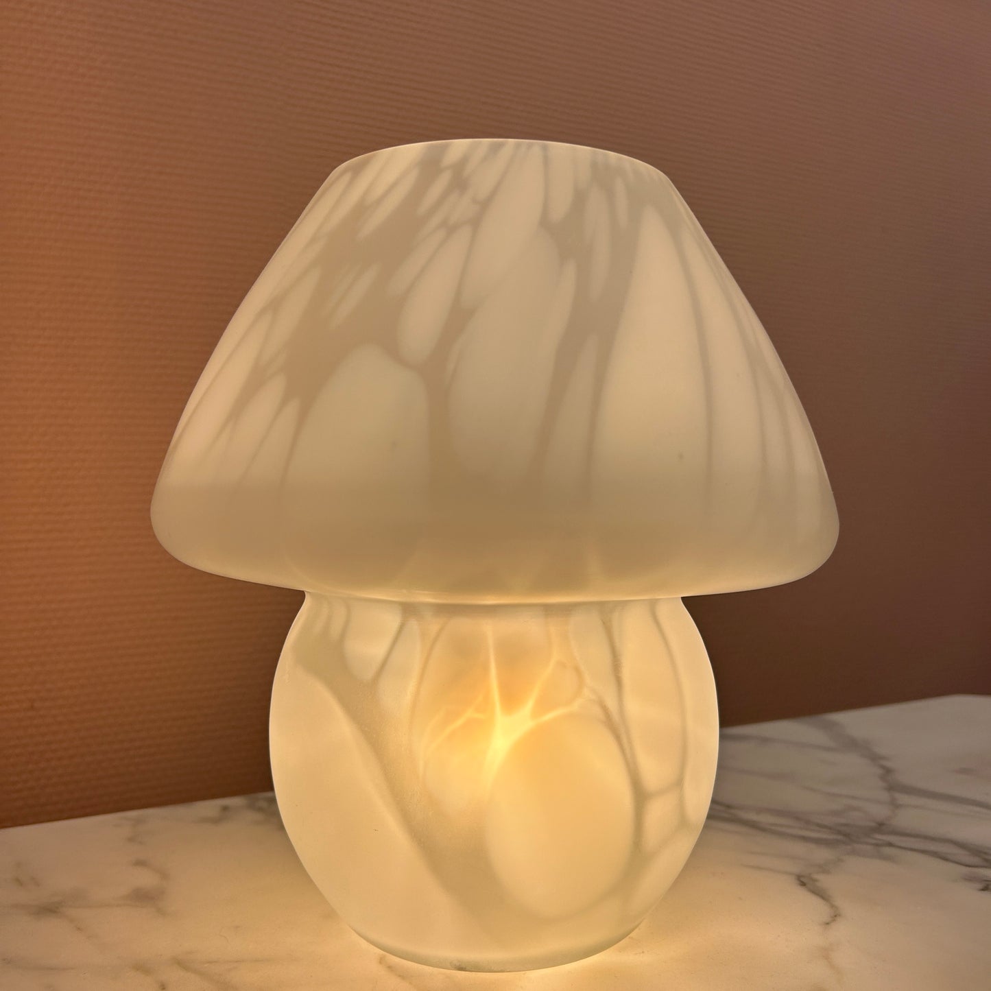 Mushroom 'schildpad' tafellamp