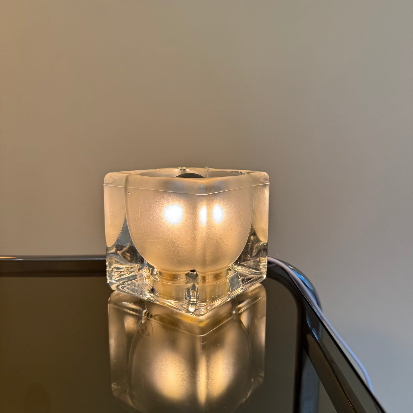 Peill & putzler ice cube tablelamp