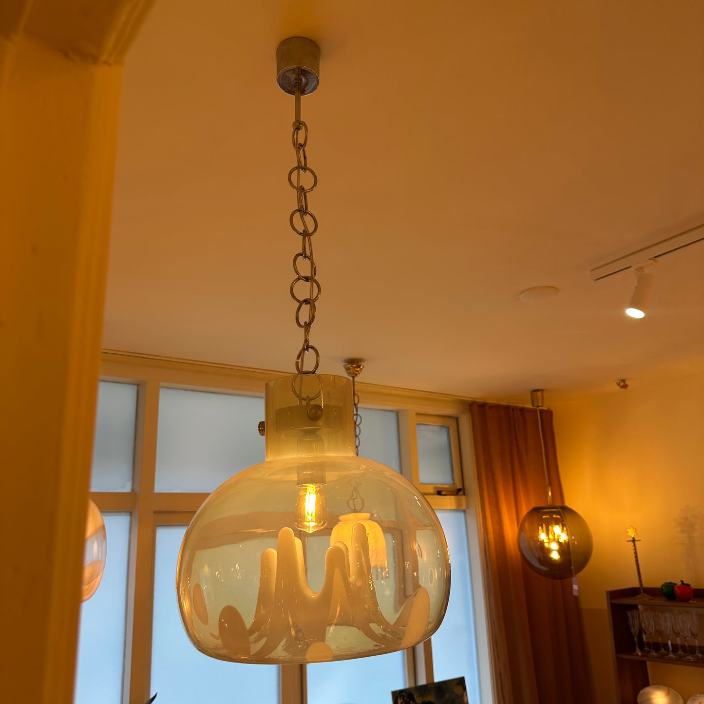 Opaal Murano glazen hanglamp 1979 van Toni Zuccheri VeArt