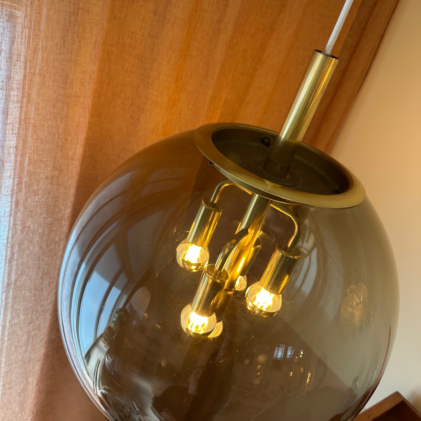 Jaren '70 Doria Leuchten hanglamp met bol van gerookt glas