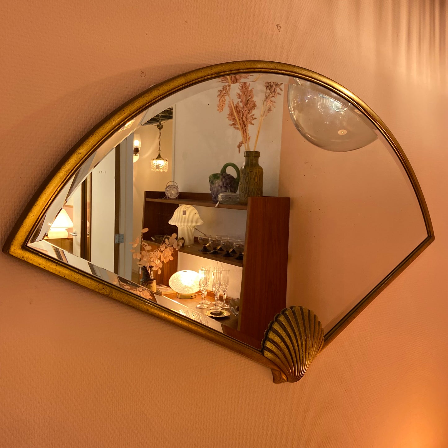 Gold Shell Fan mirror - Deknudt