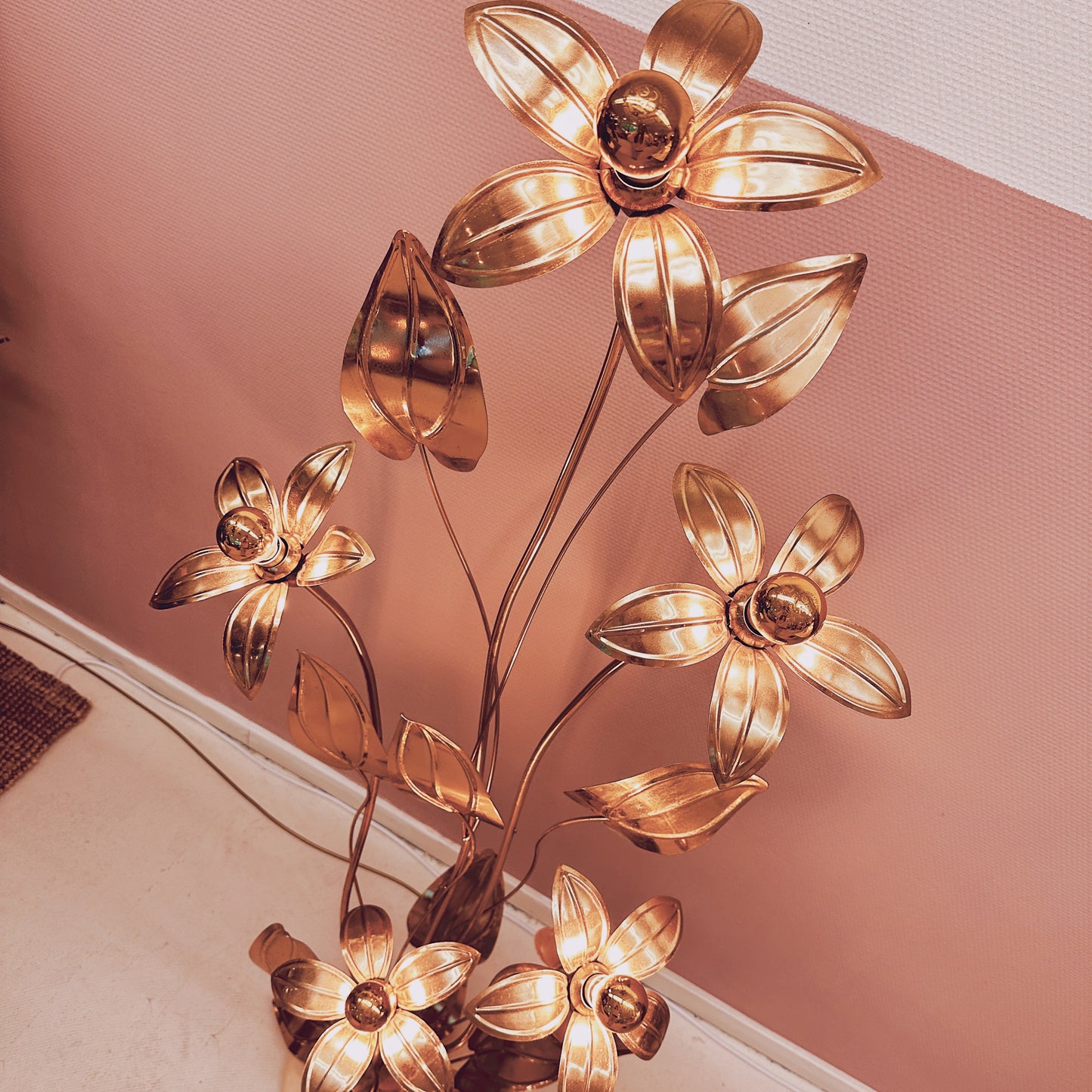 Brass flower floor lamp