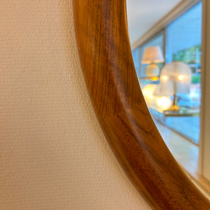 Round wooden mirror