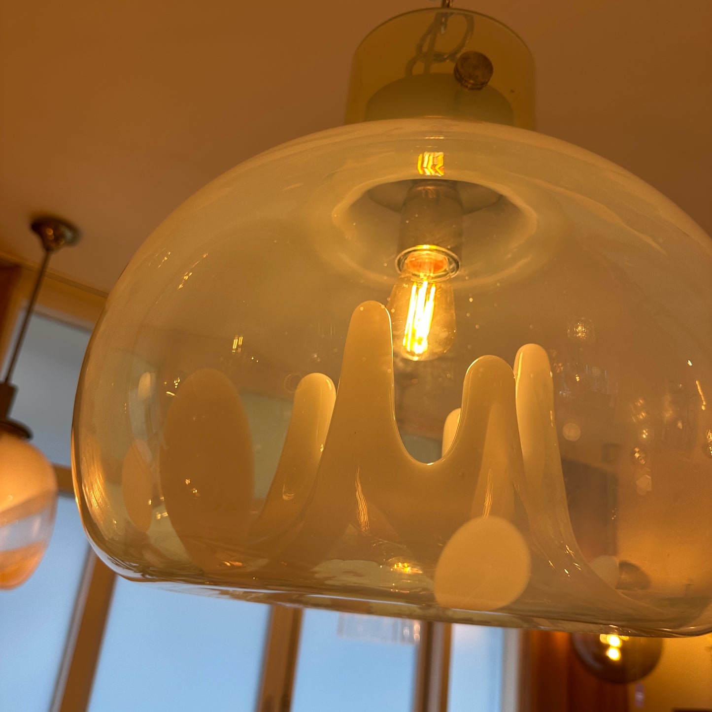 Opaal Murano glazen hanglamp 1979 van Toni Zuccheri VeArt