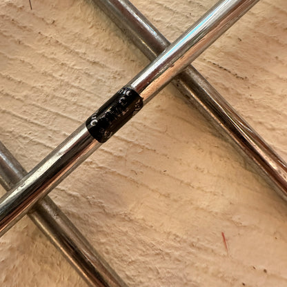 Tijdschriftenhouder / tafel uit de jaren 80 van Chrome