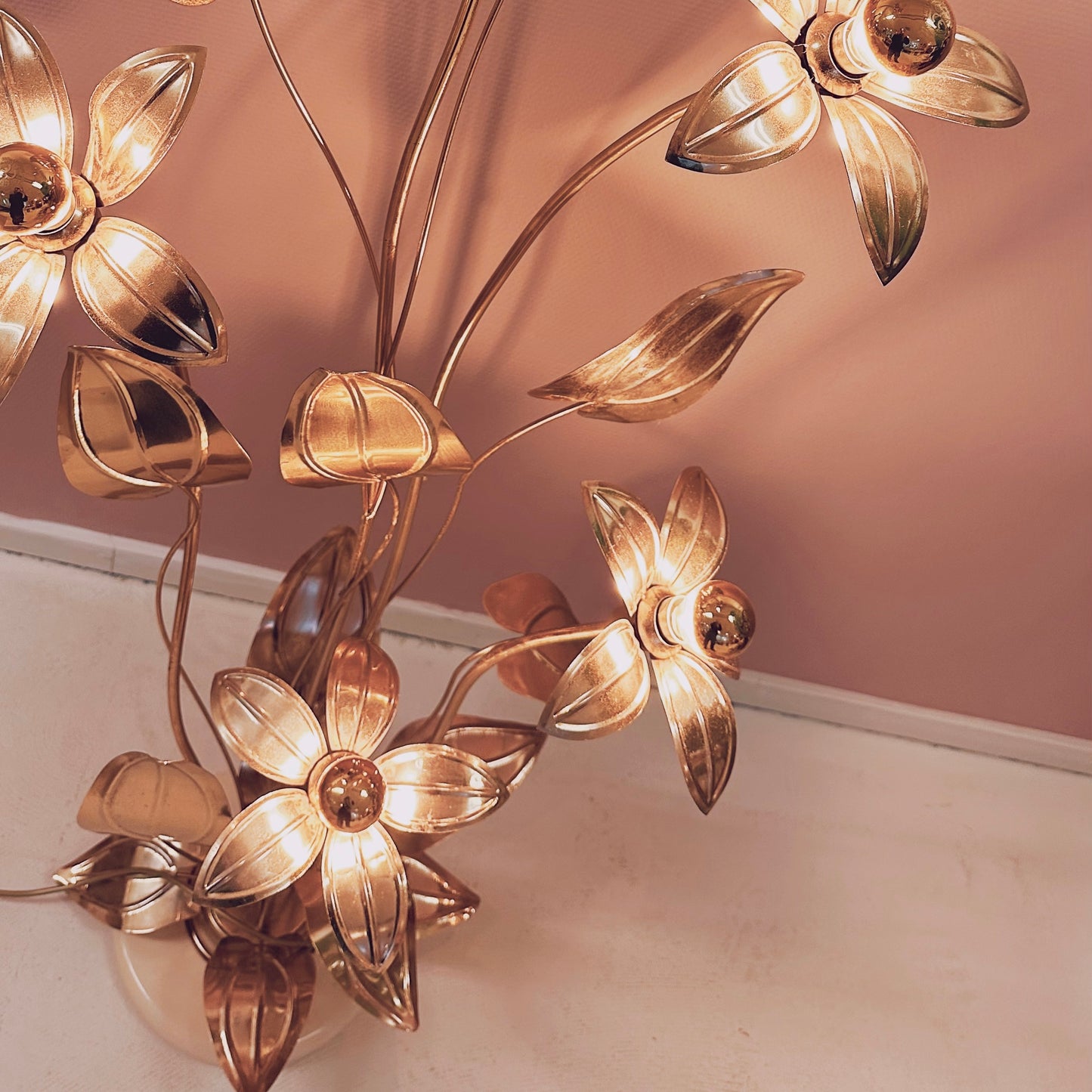 Brass flower floor lamp