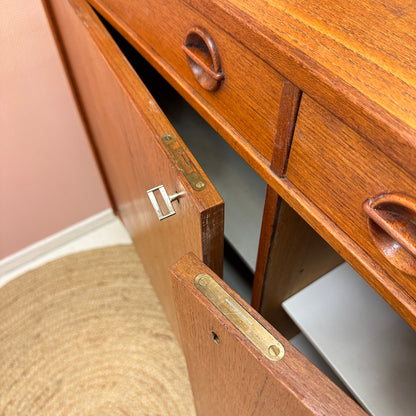 Teakhouten dressoir uit de jaren 60 van Tage Olofsson