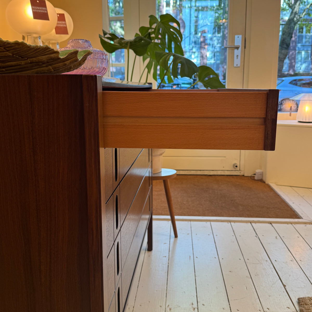 Walnut chest of Drawers, Giovanni Ausenda for Stilwood.