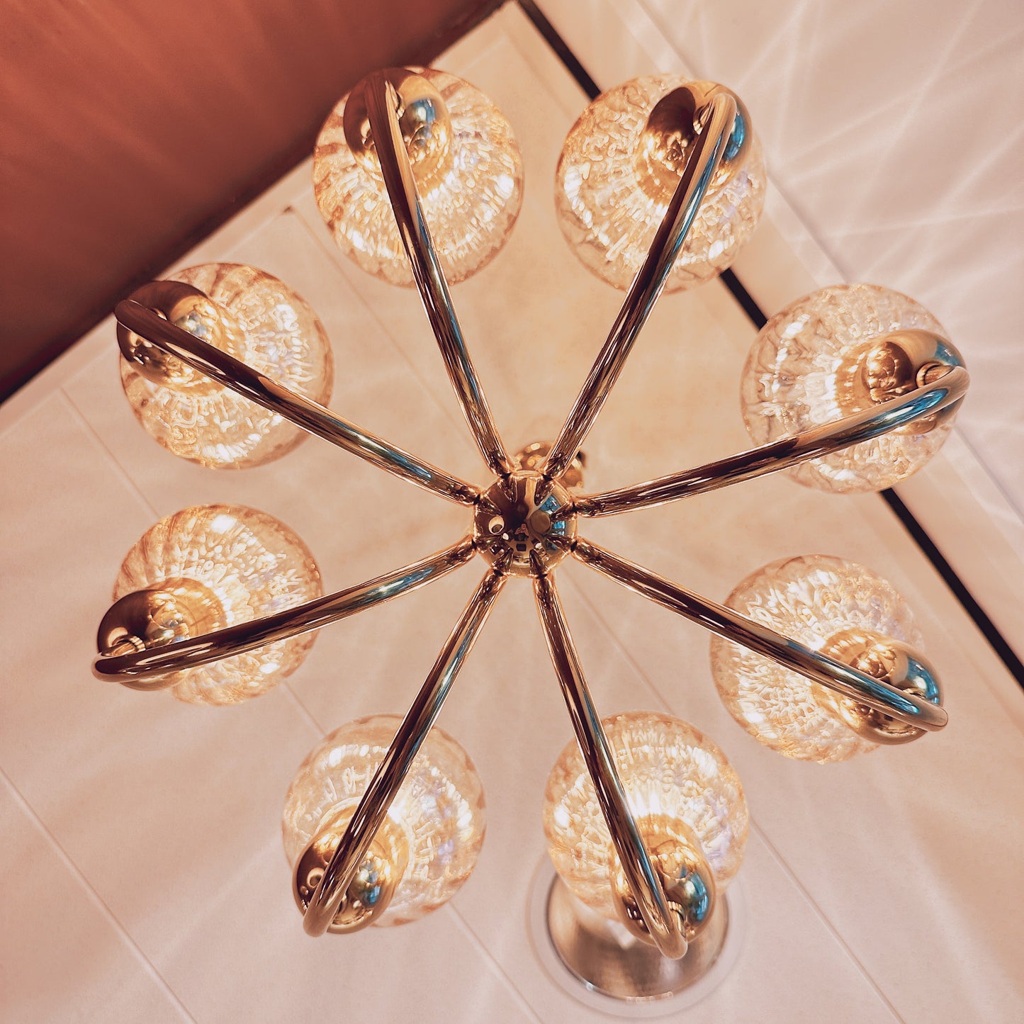 Kaiser Leuchten chandelier with amber globes