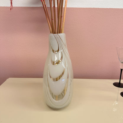 Glass swirl vase