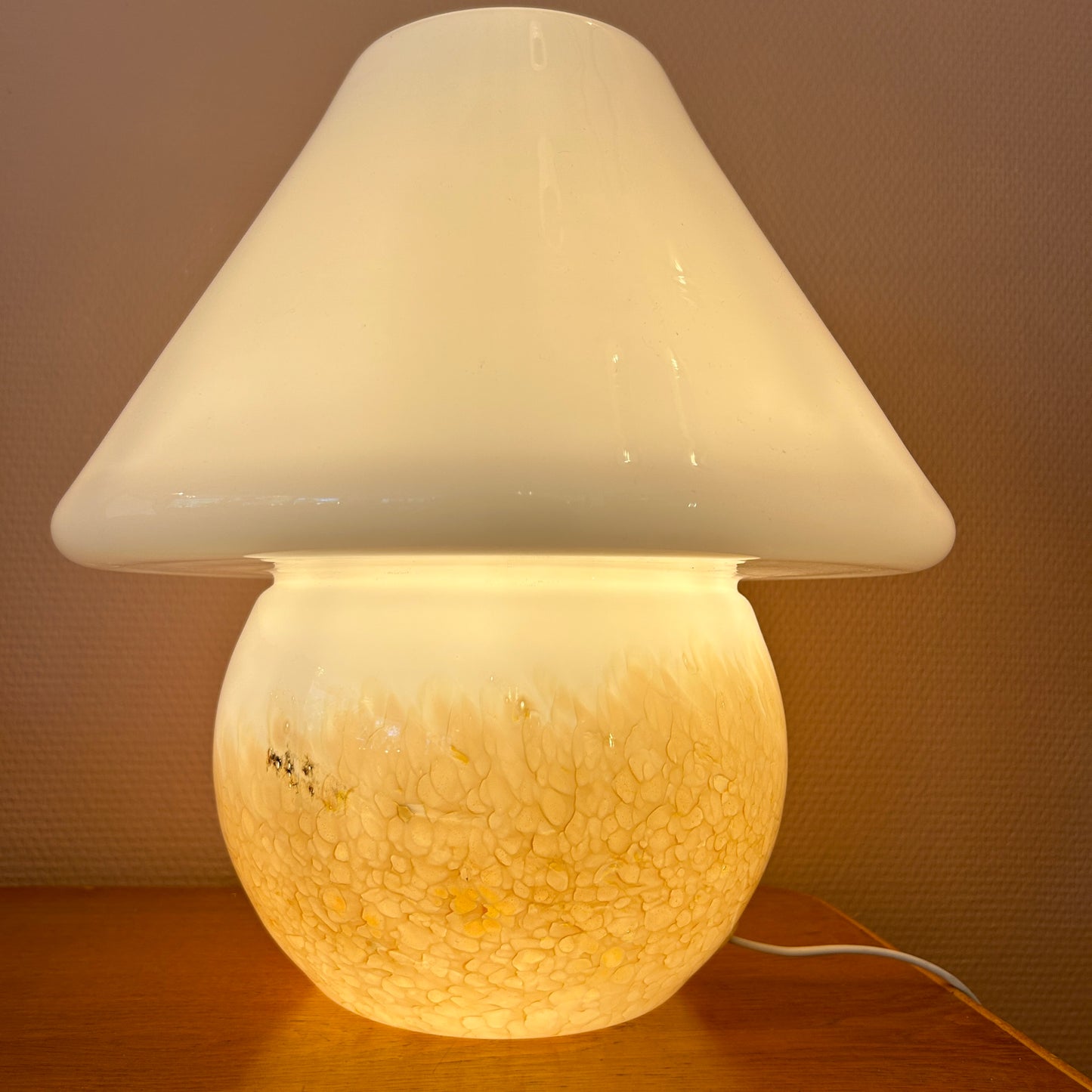 Murano mushroom table lamp