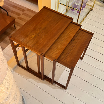 Mid-Century teak wood nesting tables, 1960s