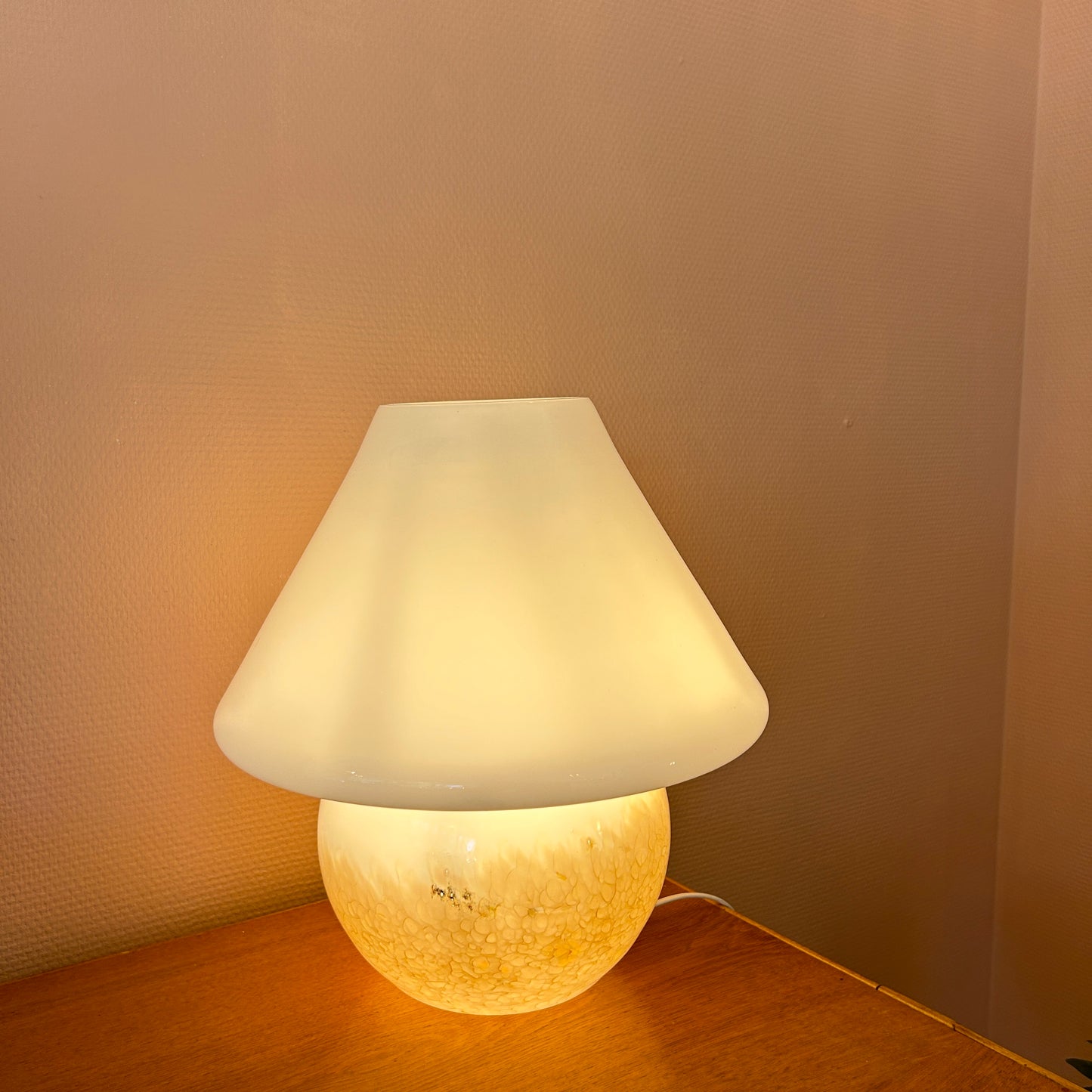 Murano mushroom table lamp