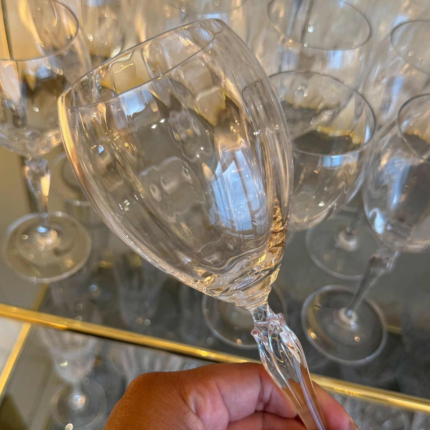 Optic crystal wineglasses with flower stem