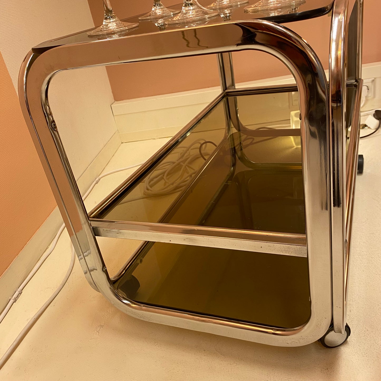 Vintage Huwa trolley – chrome & smoked Parsol mirror glass