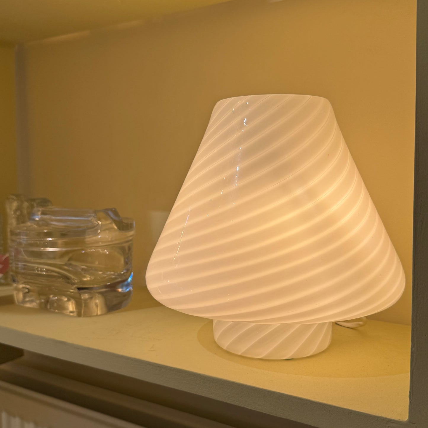 Italian murano mushroom swirl table light