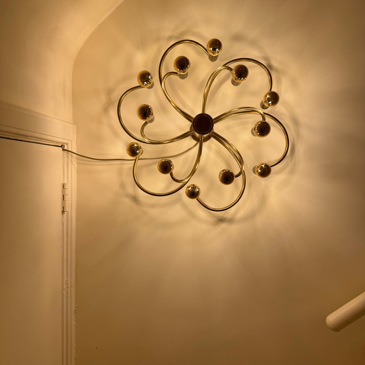 Scolari brass spiral ceiling/wall light, 1970