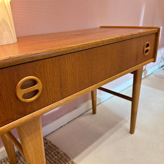 Zweedse teakhouten mid century halkast jaren 50