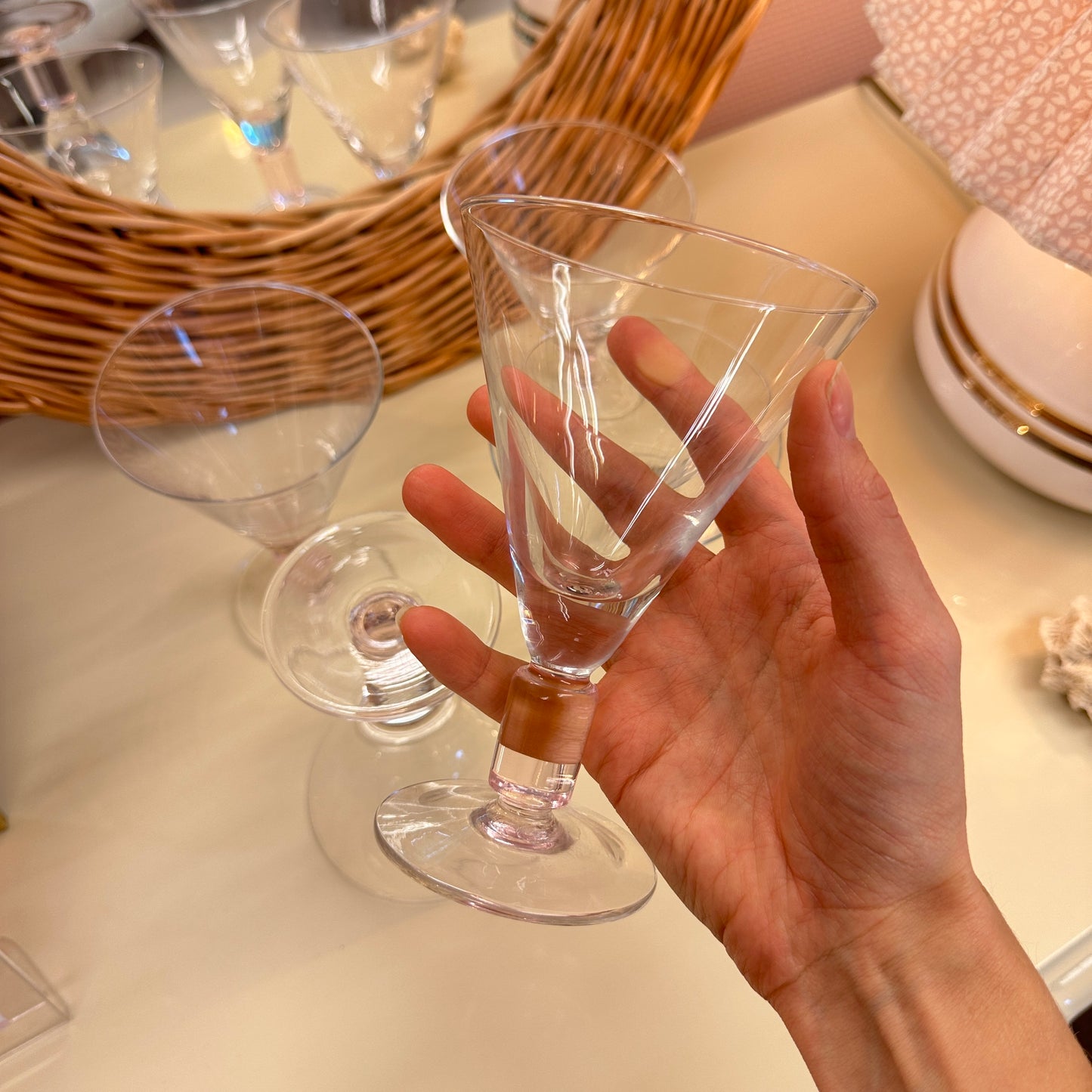 Italian crystal cocktailglasses with pink stem