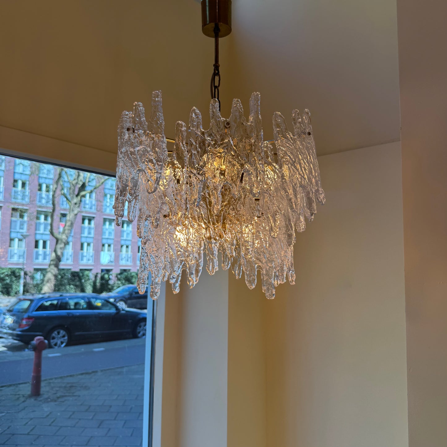 Zeroquattro Milano a Murano ice glass chandelier