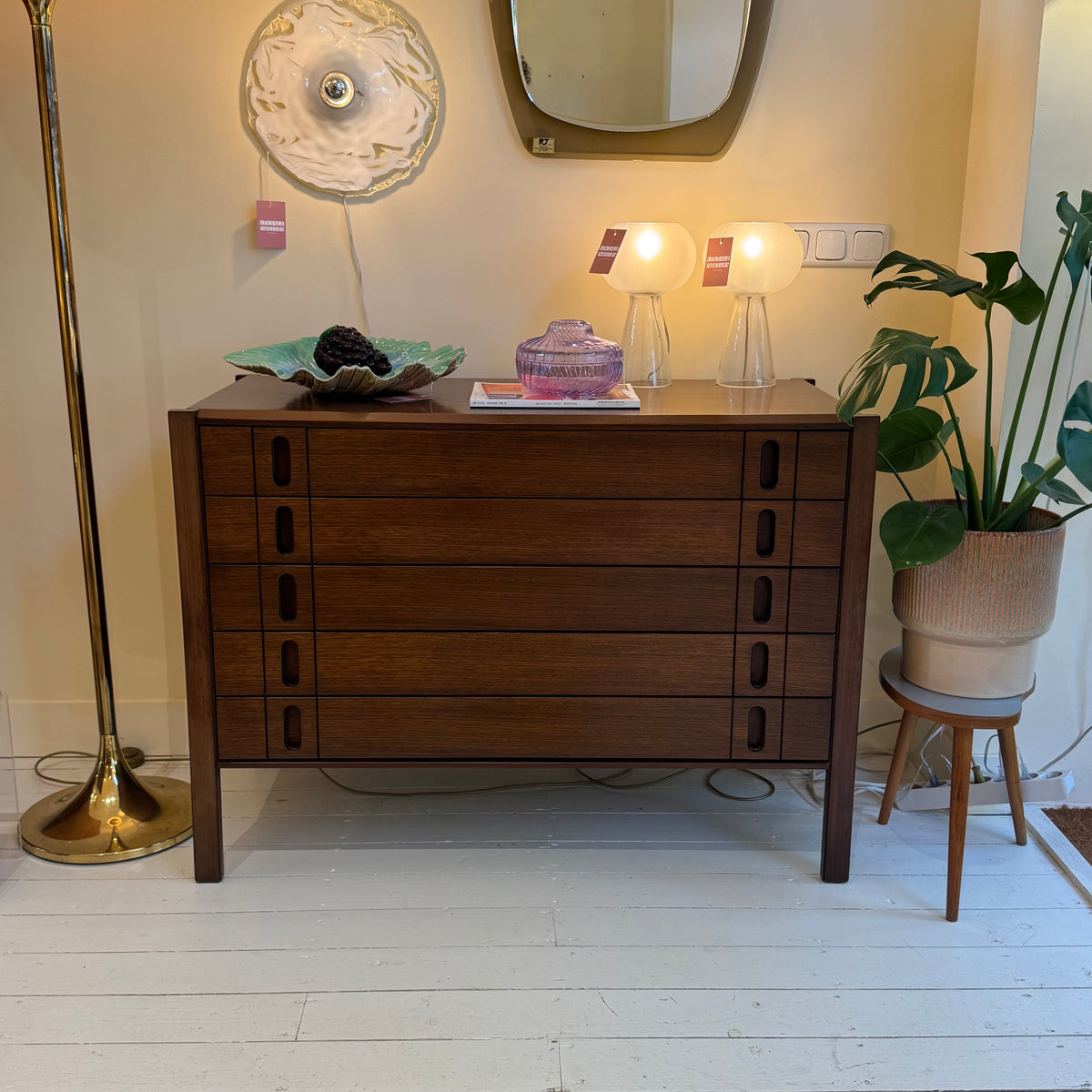 Walnut chest of Drawers, Giovanni Ausenda for Stilwood.