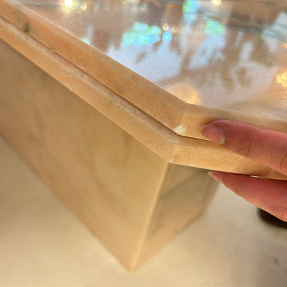 Pink marble coffetable / sidetable