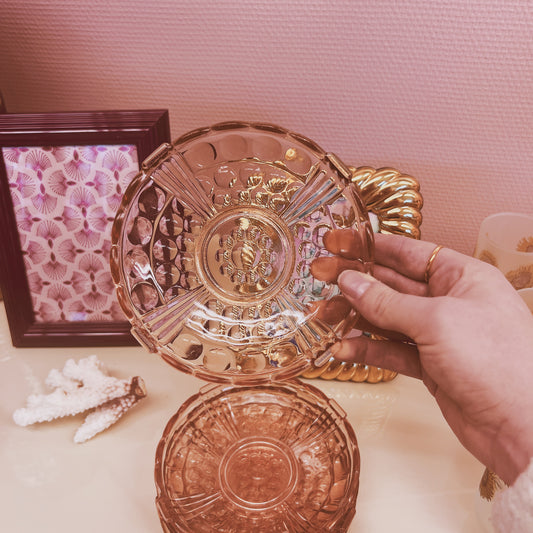 Set of 5 pink dishes