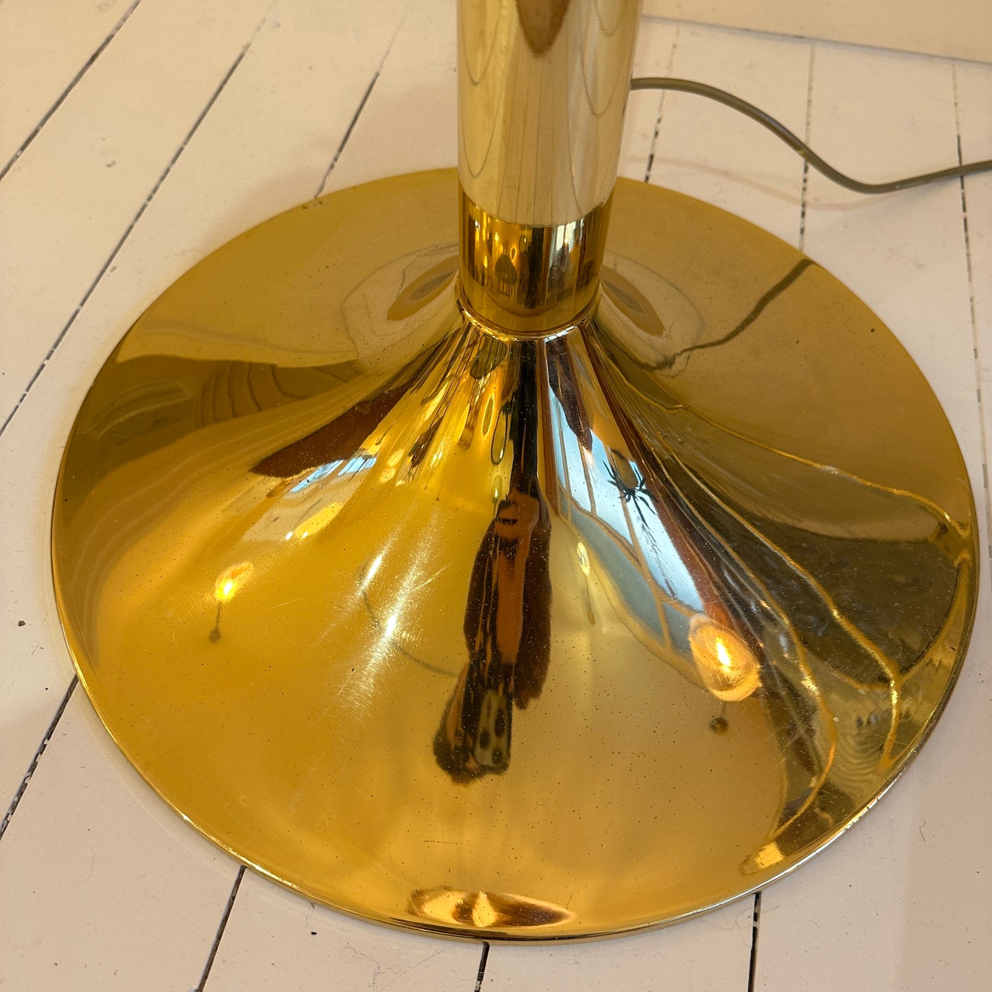 Italian Murano amber swirl glass globe floor lamp on brass base