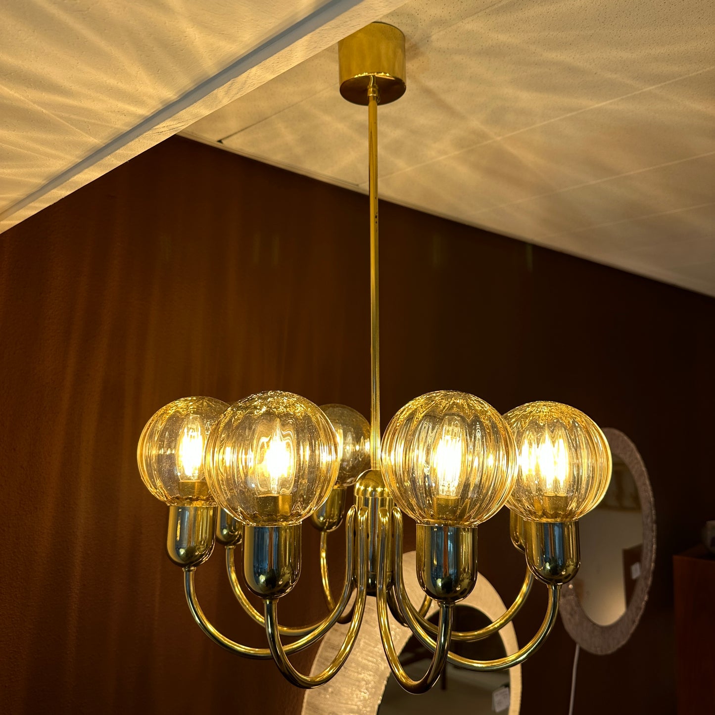 Kaiser Leuchten chandelier with amber globes