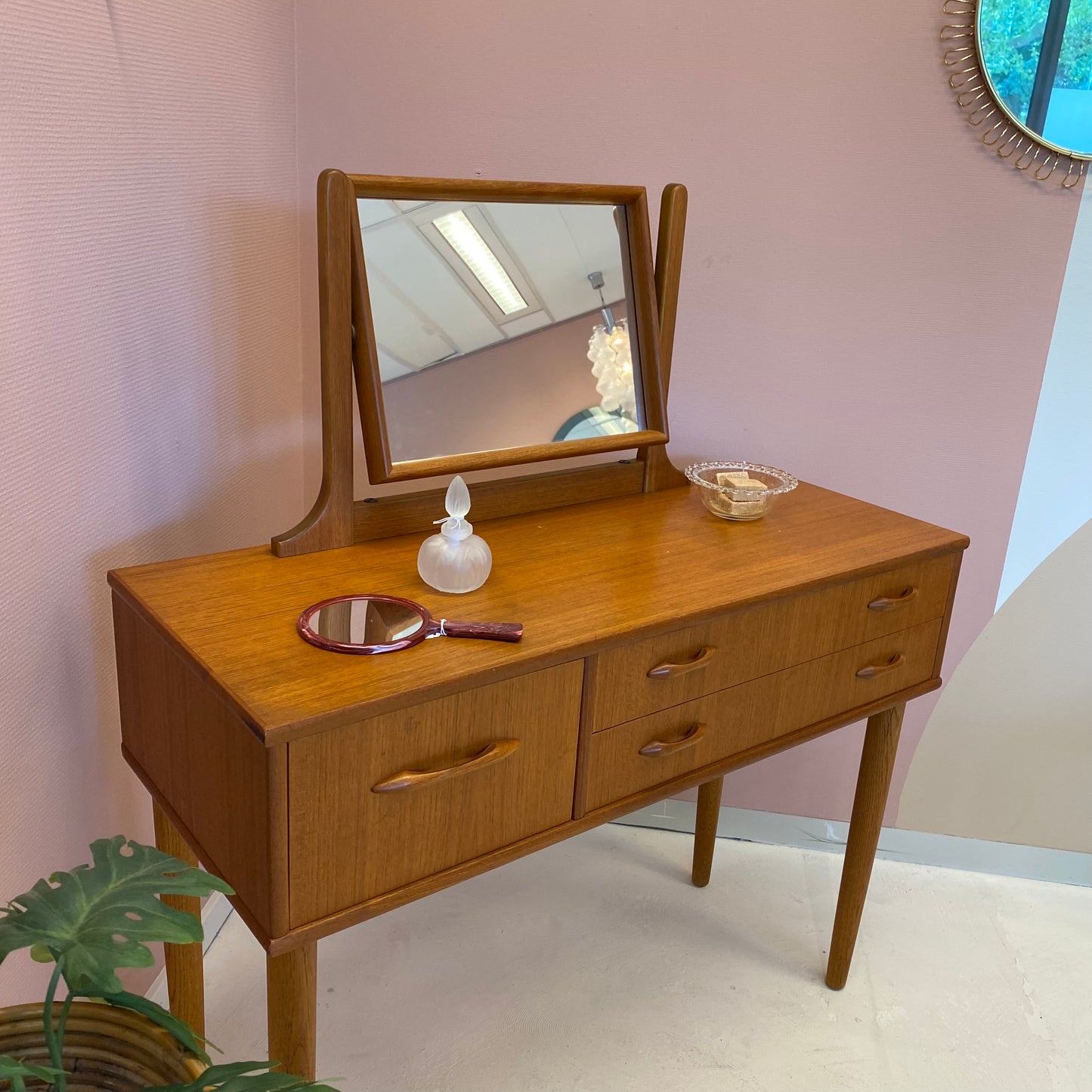 Swedish dressing table / vanity with mirror