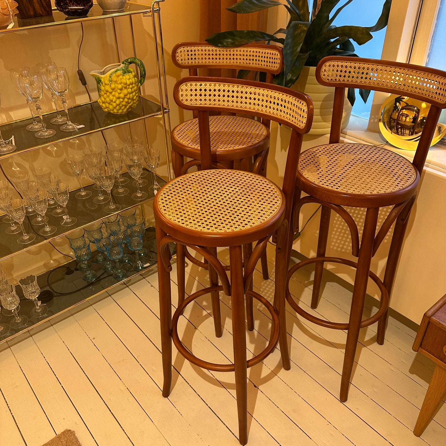 Italiaanse barkrukken van rotan en webbing