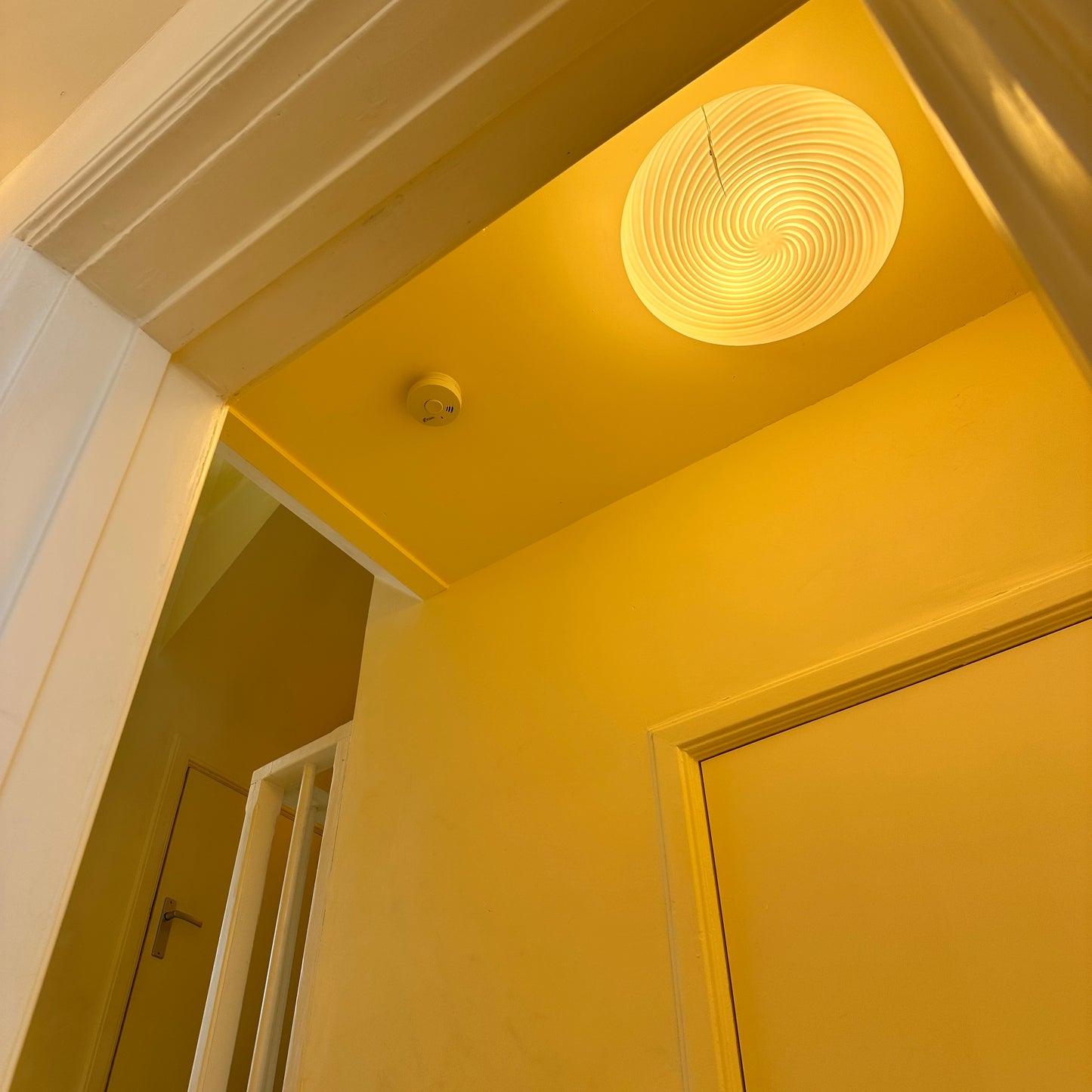 Swirl ‘candy’ murano rigadin glass ceiling / wall light