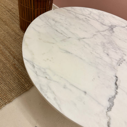 Round coffetable white carrara marble