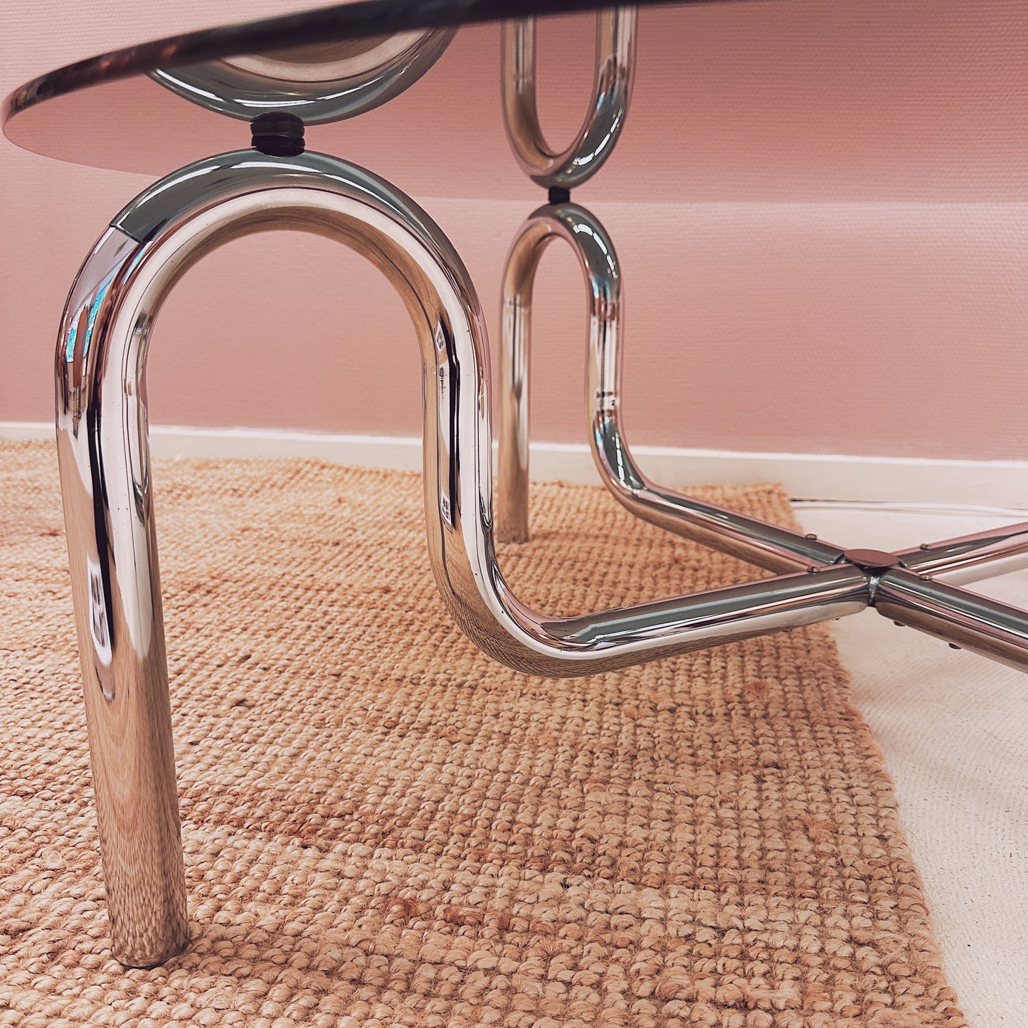 Vintage Curved tubular chrome coffee table with round glass top