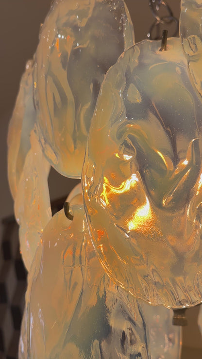 Murano opaline glazen kroonluchter, toegeschreven aan Mazzega